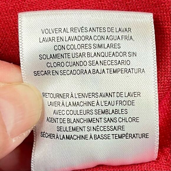 Alfred Dunner Red Floral Embroidered Sweatshirt 2X - Picture 10 of 10